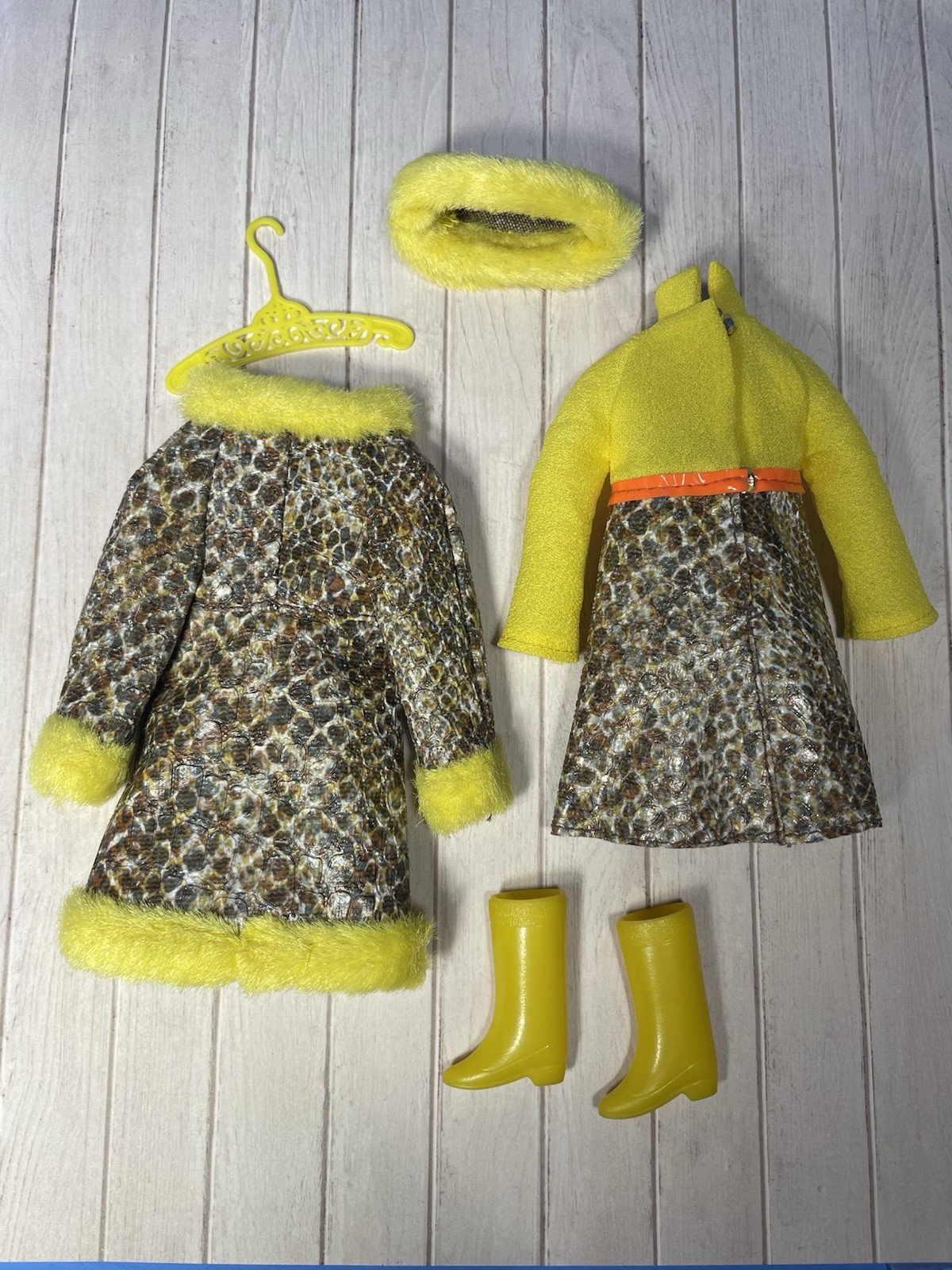 Vintage Barbie Francie MOD #1245 Snake Charmers Outfit Near Complete | eBay