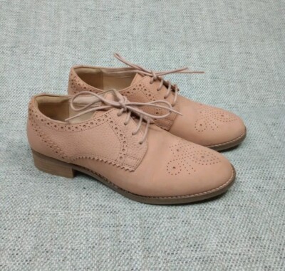 Clarks Netley Rose Women's Nubuck Brogue Lace Up Shoes Pink