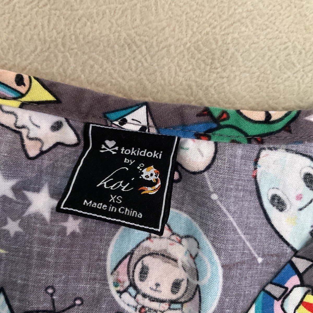 トップス koh Tokidoki Koi Scrub Top Xs Womens Space Rocket | eBay