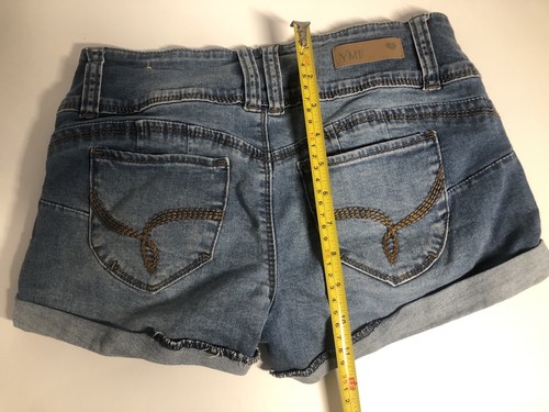 YMI Wanna Betta Butt? Distressed Denim Jean Shorts size 7 Stretch - Picture 7 of 7