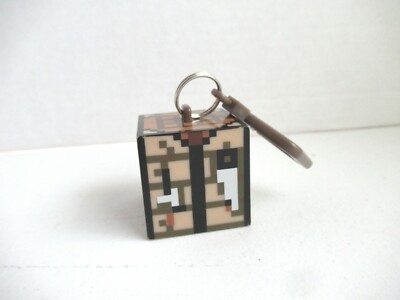 Microsoft Xbox Minecraft Brown Craft Cube Block Plastic Keychain Figure Toy
