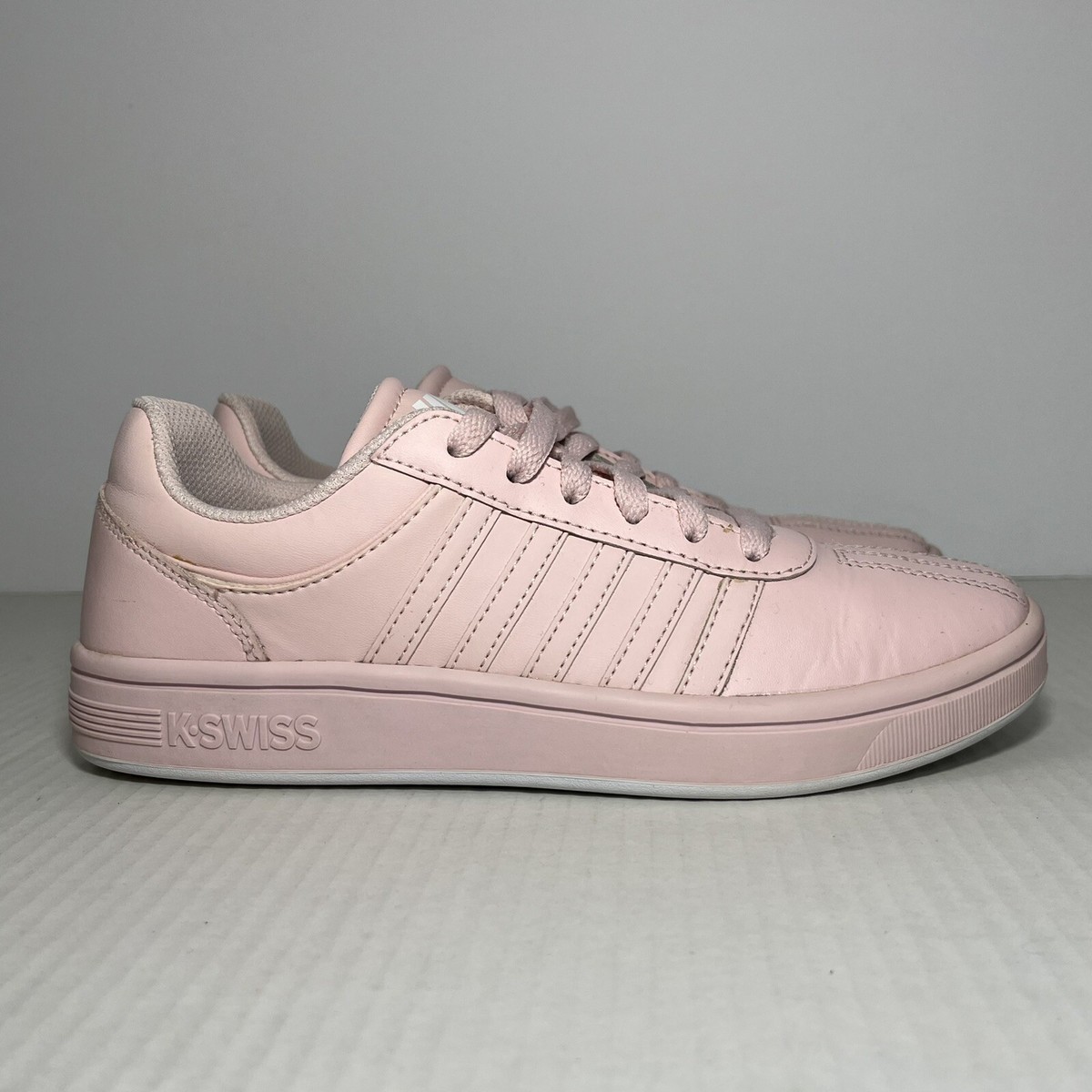 Ann　KSホワイト　Sサイズ K-Swiss Classic Platform Sneaker - Women's Shoes in White