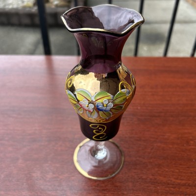 Tschechische/böhmische Amethyst handbemalte Glasknospenvase mit vergoldetem Rand