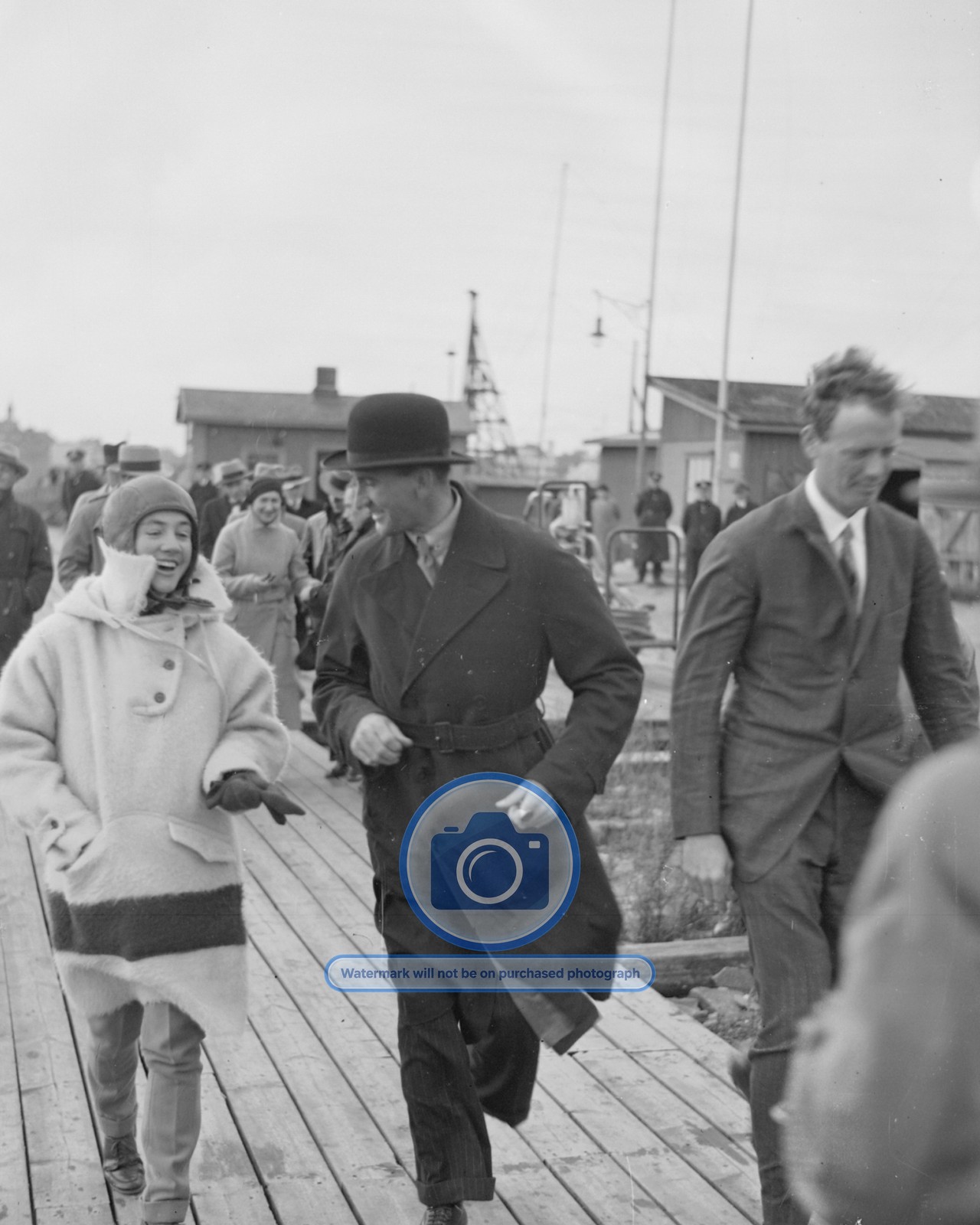 CHARLES LINDBERGH ANNE LINDBERGH HELSINKI 1933 8X10 PHOTO