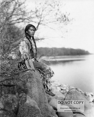 OJIBWE WOMAN 1908 BY ROLAND W. REED NATIVE AMERICAN - 8X10 PHOTO (EE-522)