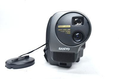 Sanyo VM-PS12 8mm Cassette Film Camcorder Video Camera Untested