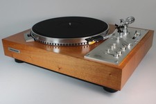 Pioneer PL-570 Quartz PLL Full Automatic Turntable w Real Wood Veneer Plinth. EX