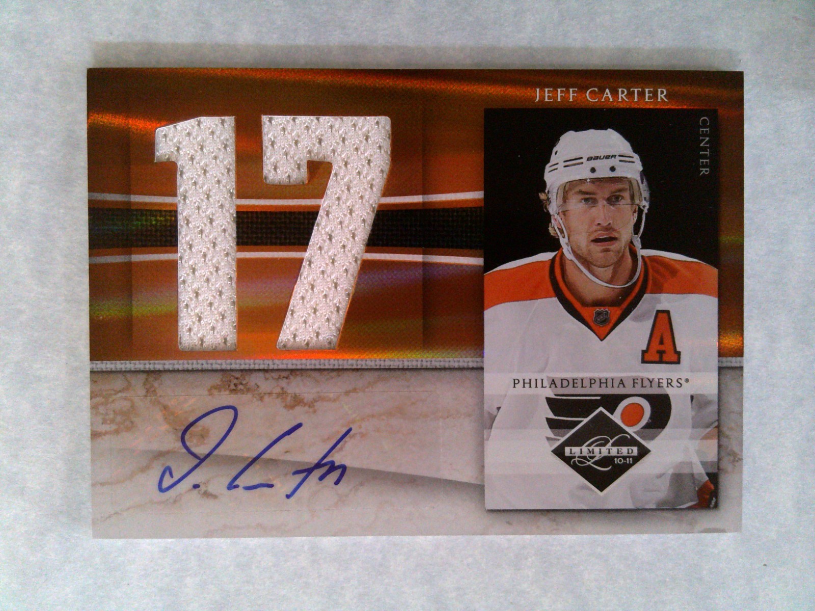 2010 Panini Limited 10-11 Jeff Carter #18 Jersey Number Patch Auto /50 Flyers