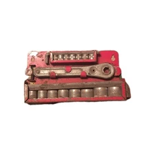 Vintage 19 Piece Indestro Socket Wrench Set #1454 w/Wall Mount Tools