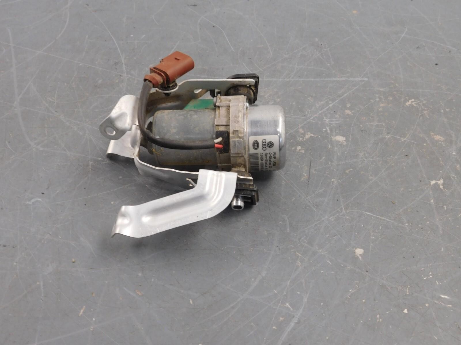 2017 18 20 21 22 Audi R8 V10 Plus Vacuum Pump #01999 i6