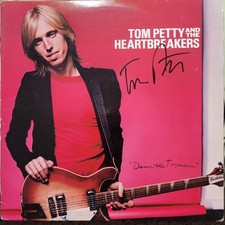 Tom Petty  Damn the Torpedoes Signed  Autograph Album Vinyl  COA  TAKING OFFERS