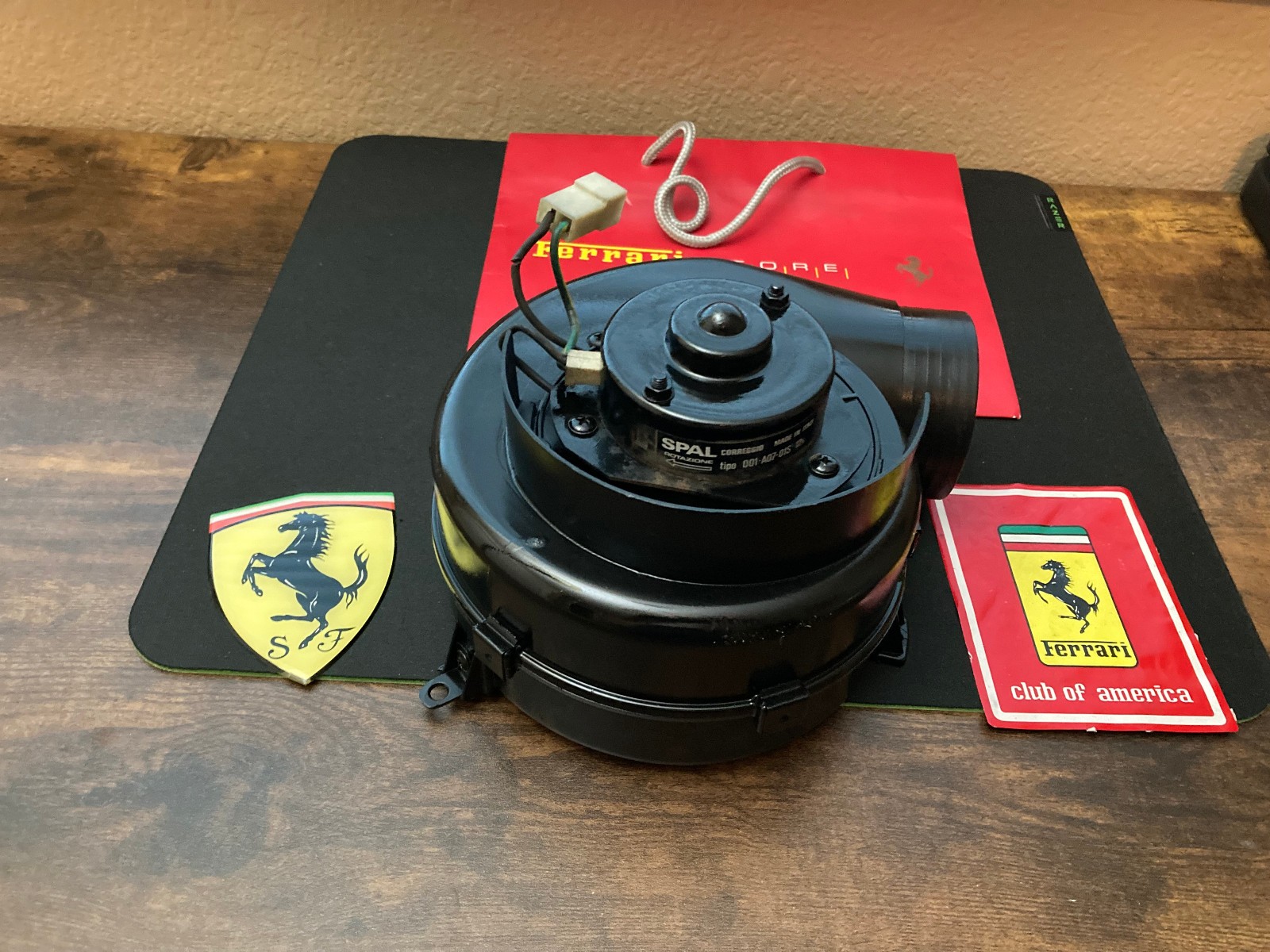 Ferrari I1980-1985- 308 -Gts- FRONT HEATER BLOWER Motor Lift side tested is Oem.