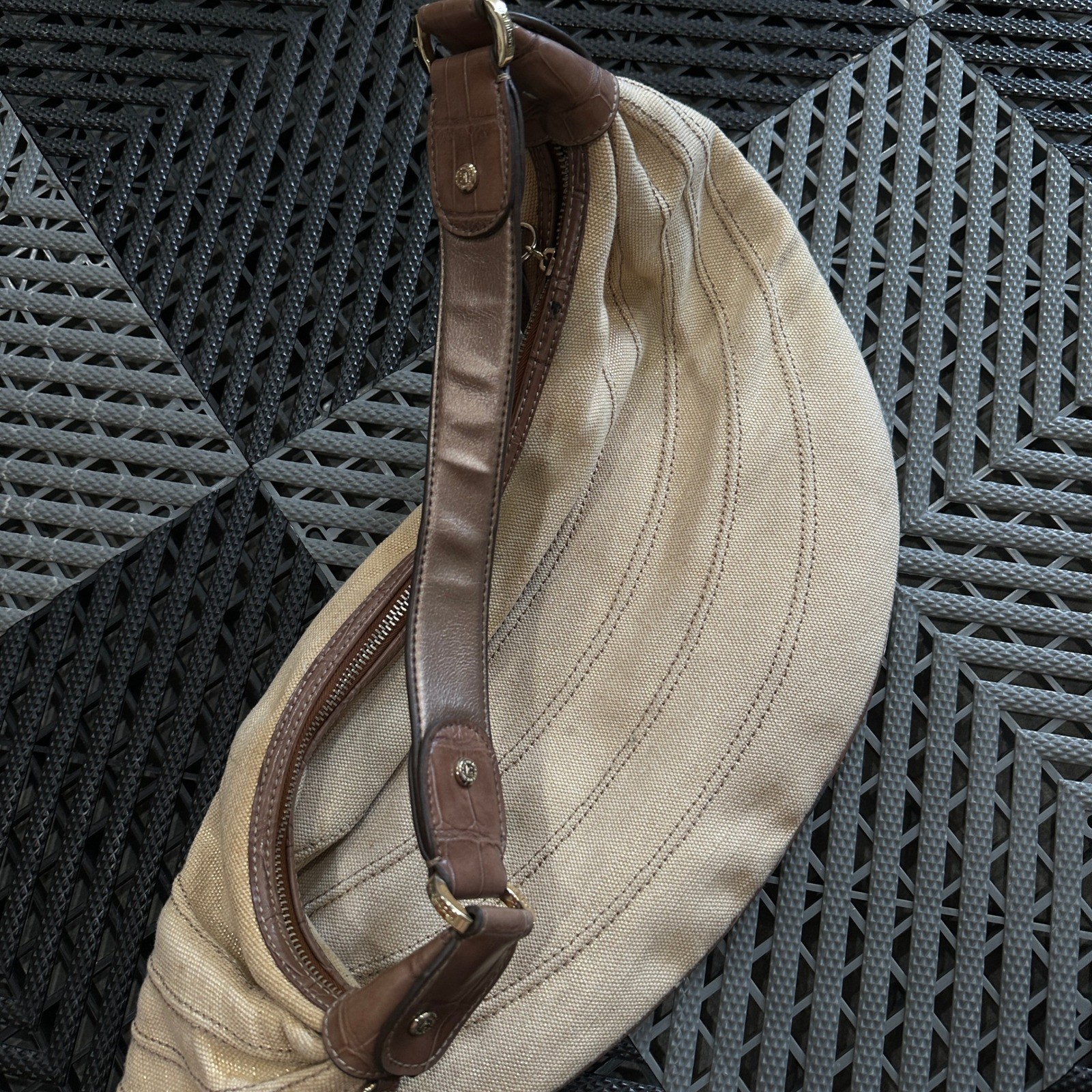 Liz Claiborne Hobo Bag Beige Canvas Purse Brown Leather Trim Shoulder Bag