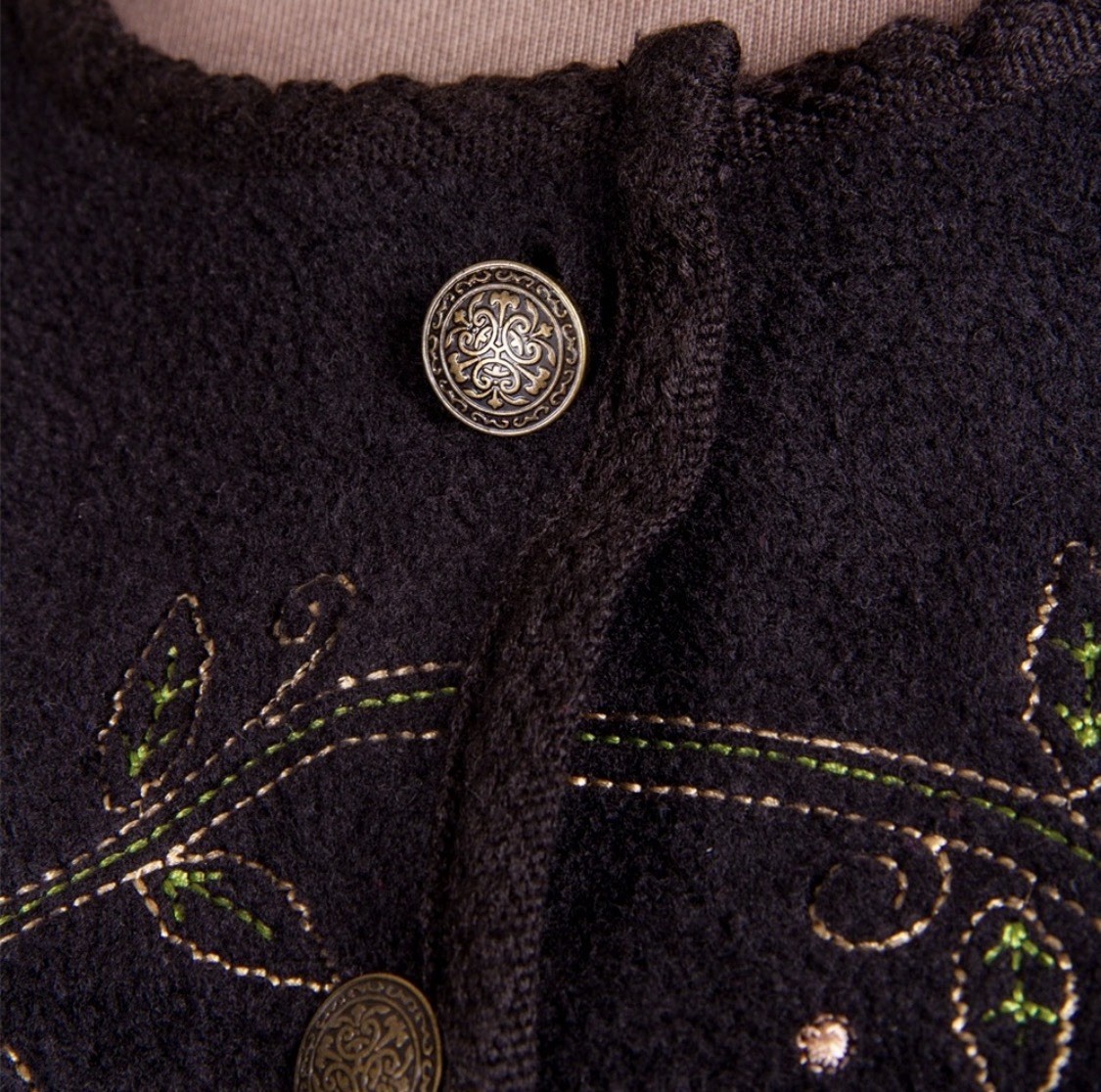 Embroidered Red Cardinals Black Basic Editions  S… - image 4