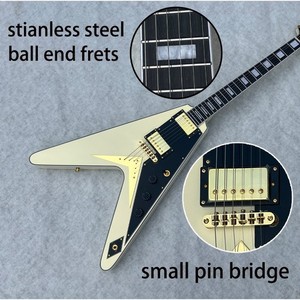 V forme guitare électrique Crème noir pickguard quincaillerie or SS frites