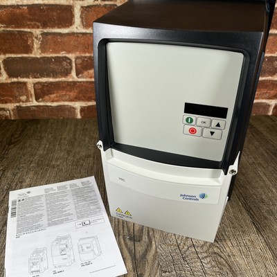 Johnson Controls VFD VSC32018NBA66C 5HP 18A 240V 3PH IP66 LED   New Open Box