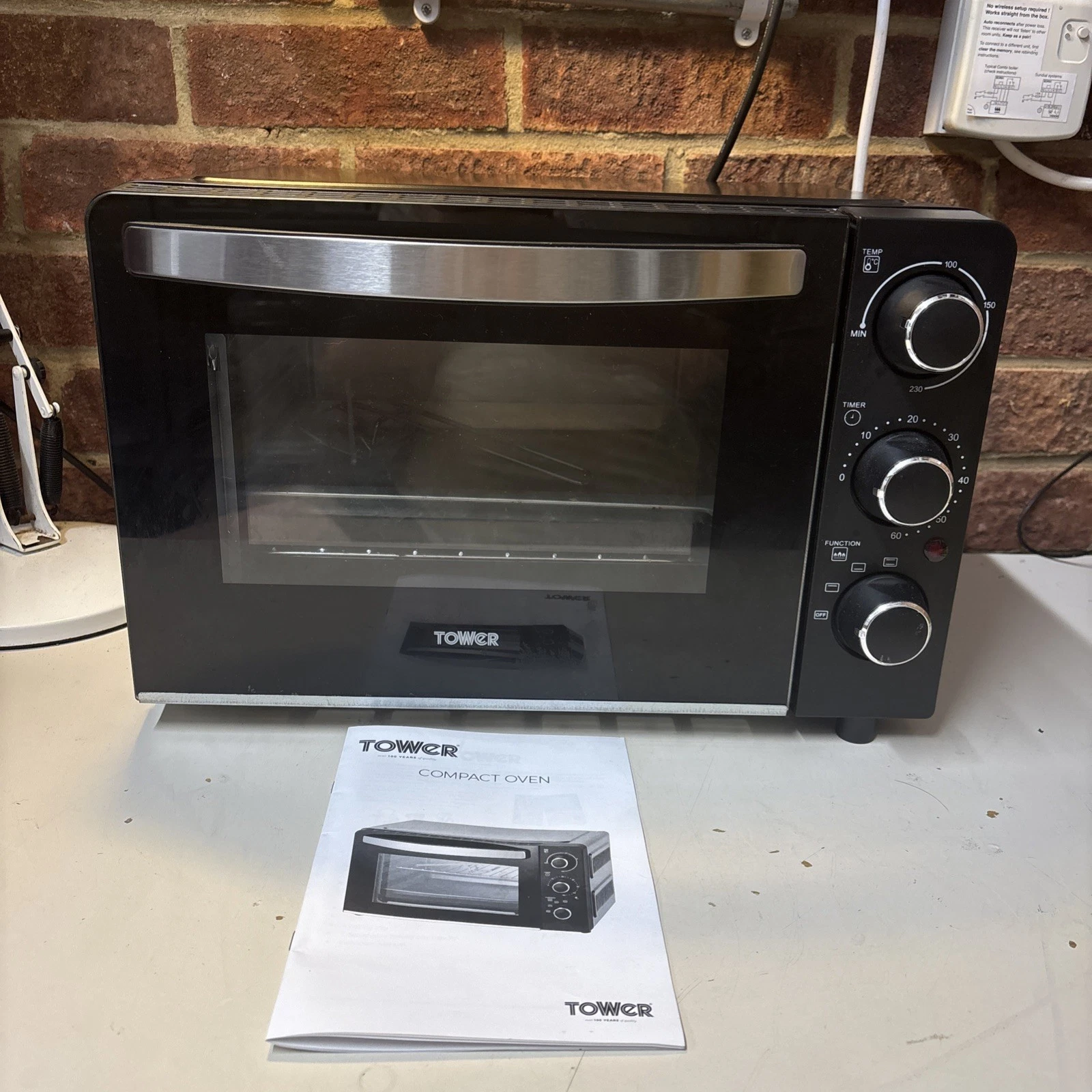 Tower Black Mini Oven With Timer & Temperature Control Model 383061
Opens in a new window or tab