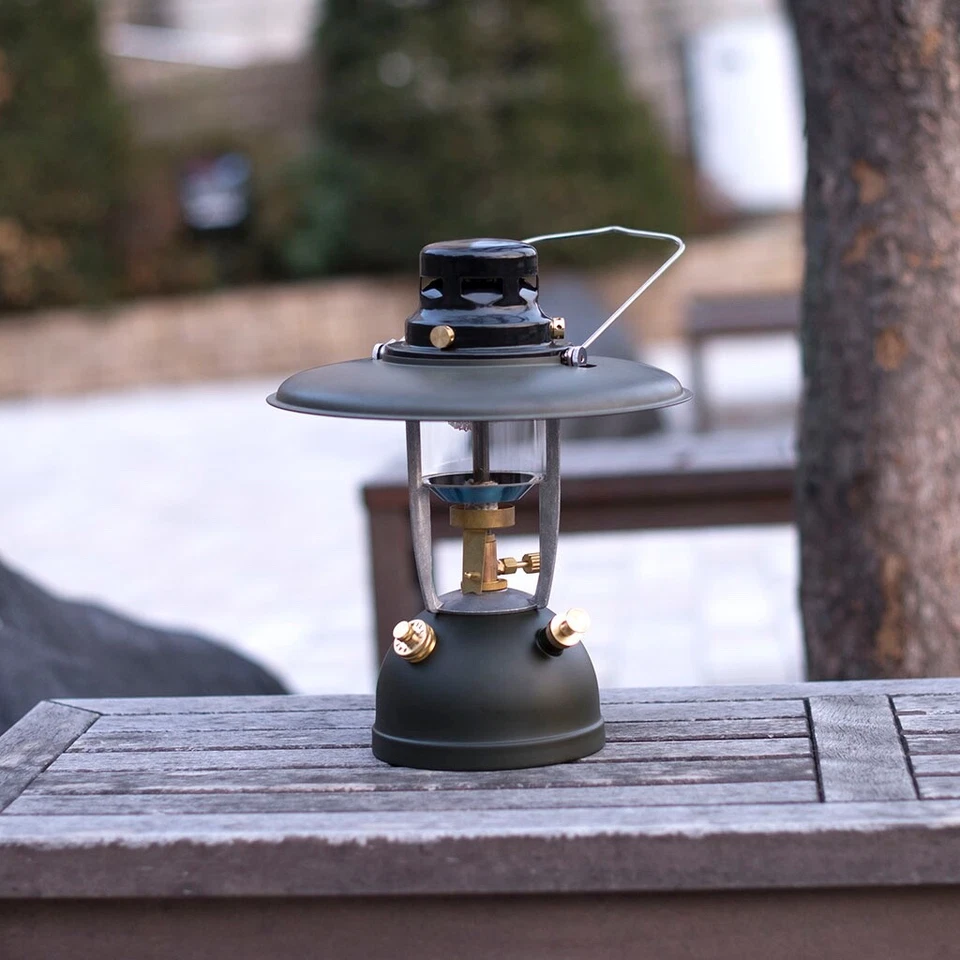 Vapalux M320 Army Green Lantern | Made in Korea | w/ Light Shade & Spare Mantle - Image 2 of 4