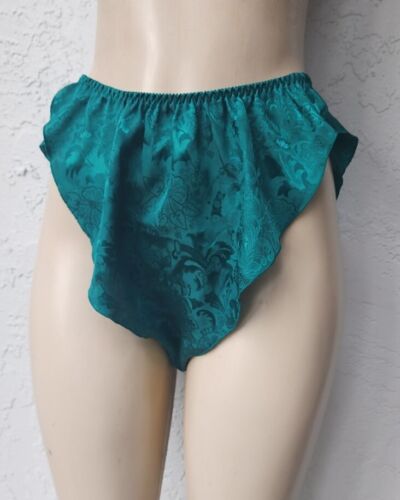 Pantaloncini Victoria's Secret Vintage Taglio Alto Flutter Verde Paisley Medium - Foto 2 di 6