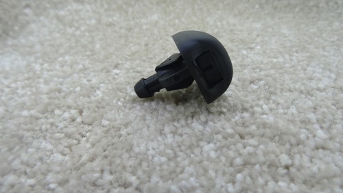 2x VOLVO FRONT WINDSCREEN WATER SPRAY WASHER NOZZLE BLACK - Picture 4 of 10