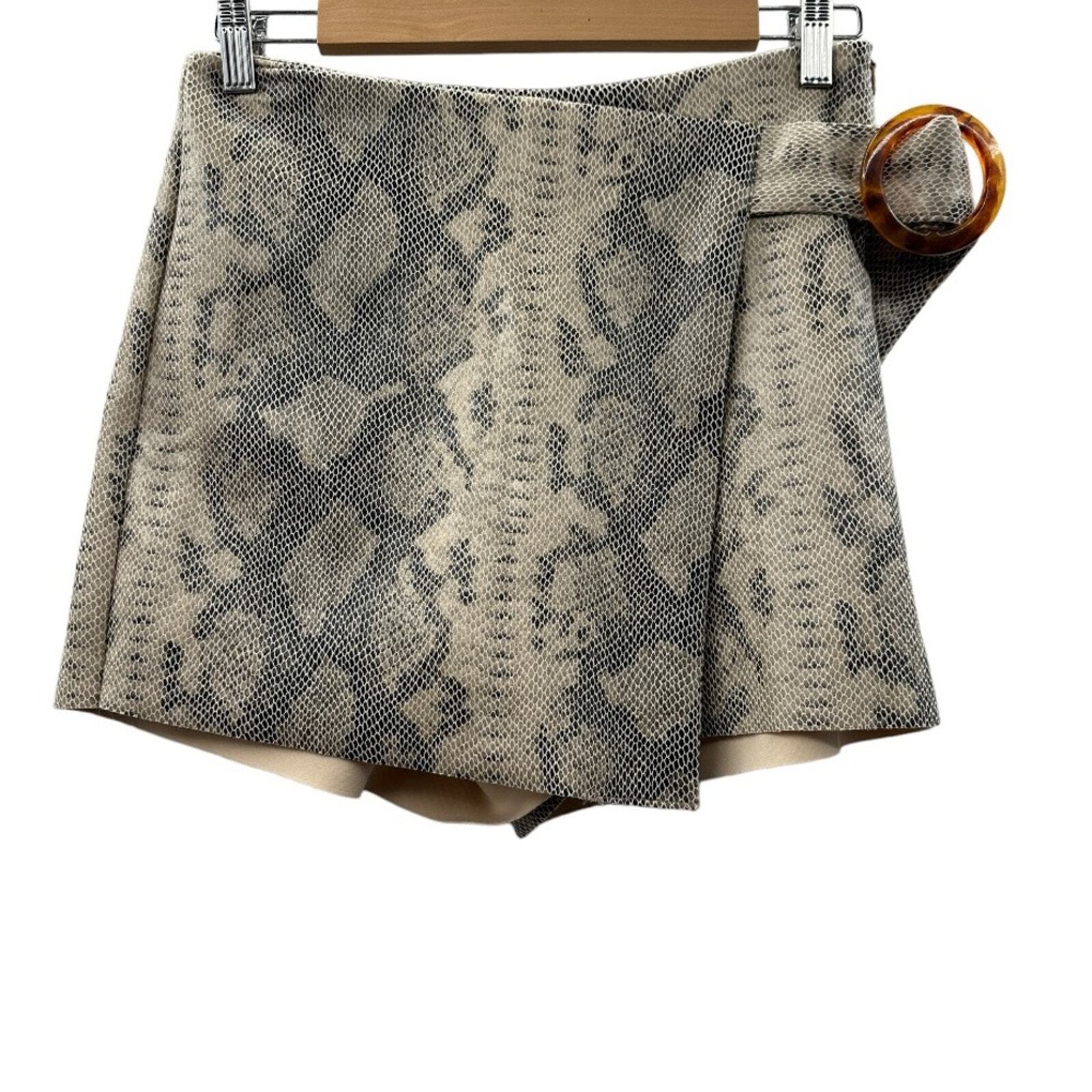 Picture 1 of 10