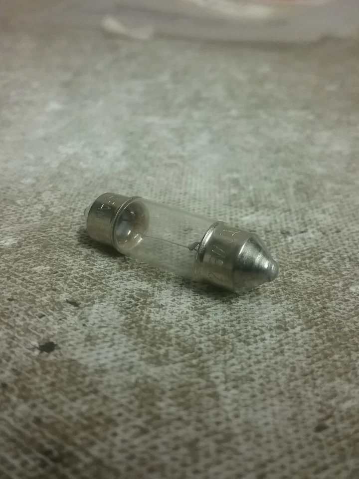 MS820071 Mopar Bombilla Lámpara 12V 5W Mitsubishi Chrysler Dodge Foto 2 de 2