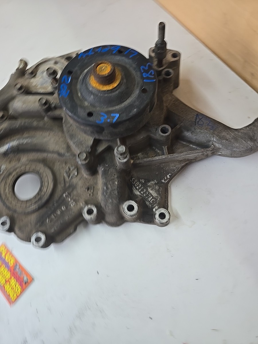 最終値下げ　超美品　アナトミカ　530 Mopar Dodge CHRYSLER Jeep 3.7l 4.7l Timing Chain Cover