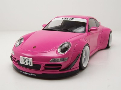 Porsche 911 RWB 997 rosa Modellauto 1:18 ixo models