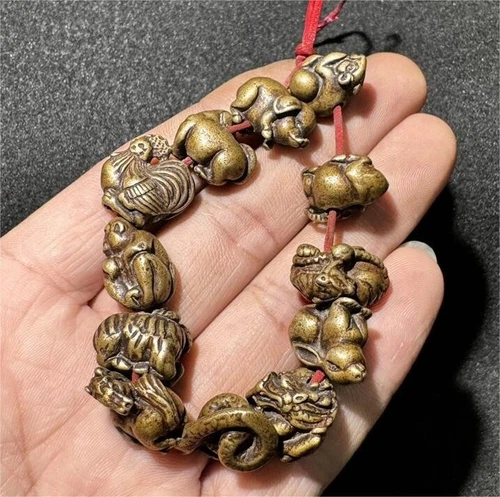 Archaische alte tibetische Handarbeit Kupfer zwölf chinesische Sternzeichen Armbänder Statue - Bild 2 von 9