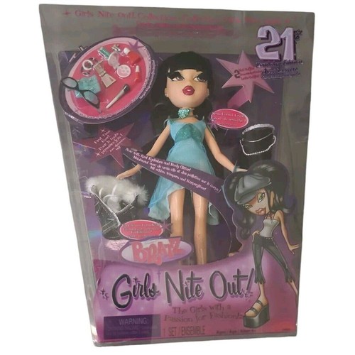 Bratz Girls Nite Out! Muñeca de moda jade edición 21 cumpleaños - Imagen 4 de 4
