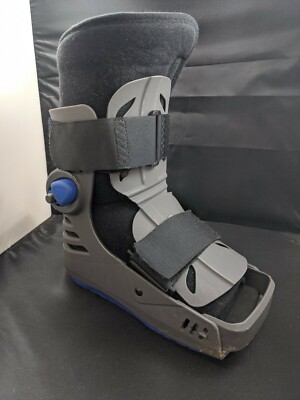 Townsend Inflatable Walking Boot, Soft with Hook & Loop and buckle adjustment