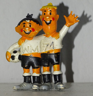 Tip und Tap Maskottchen Fußball WM 1974 Dachbodenfund