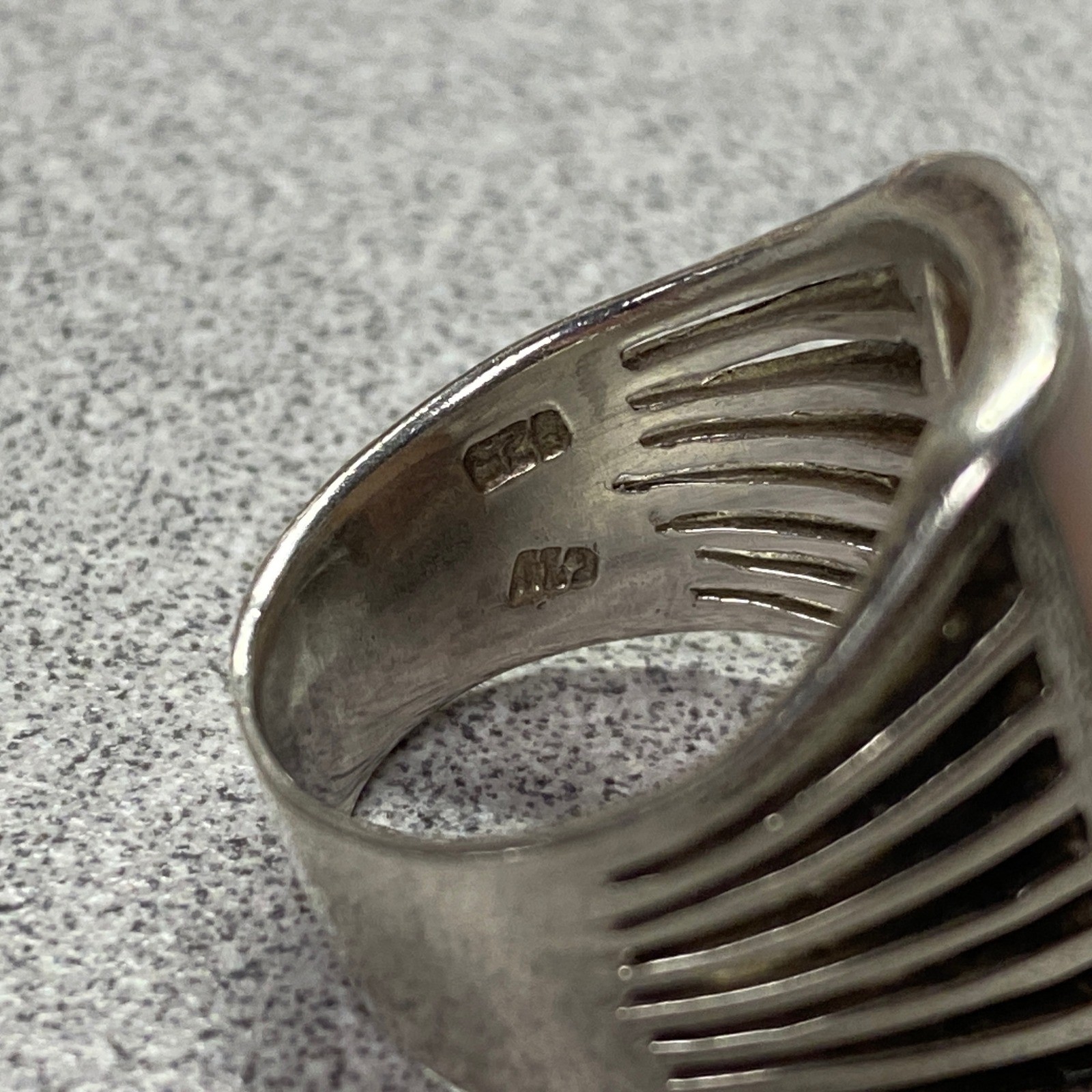 Bold Sterling Silver Statement Piece Ring Rectang… - image 6