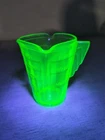 Vintage Uranium Federal Glass Tri-Spout Measuring Cup (1 Cup) Depression Glass