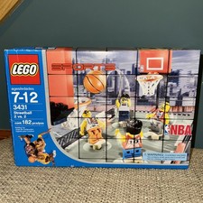 Complete Guide to LEGO NBA Figures, Sets & Upper Deck Cards 80