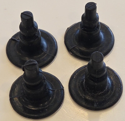 Hamilton Beach 70723 FP32 Food Processor Part RUBBER SUCTION CUP FEET Set Of 4