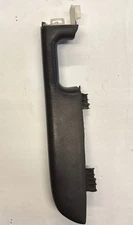 NEW Front Pass Right Side Door Armrest Handle for 99-06 Select Chevrolet/GMC