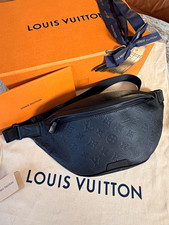 Louis Vuitton Discovery Bumbag PM M46036 Mono...