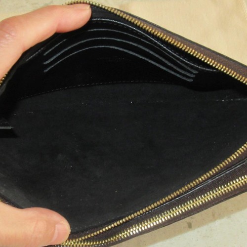 Louis Vuitton Giant Reverse Monogram Double Zip Pochette Pouch Bag Strap $1420+ - Afbeelding 17 van 24