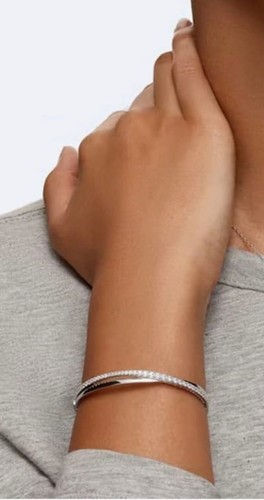 Genuine SWAROVSKI Oval Twist Bangle, White Rhodium Plated, New, Boxed, AUTHENTIC - Picture 3 of 16