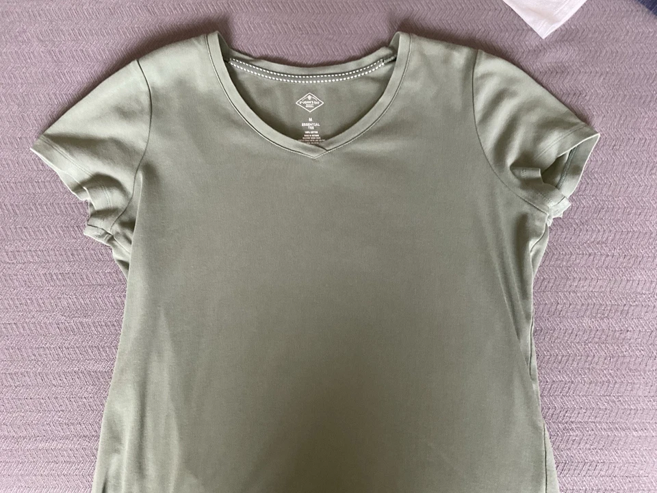 Lot Of 4 Womens Tee Shirts Croft & Barrow Size Med. White Olive St. John’s Bay - Image 2 of 4