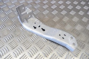 BMW X1 F48 2016 STOßSTANGE VORNE LINKS SEITE VERTIKAL STREBE STÜTZE 7301585 OEM