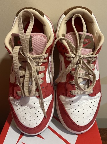 Größe 6 - Nike Dunk Premium Low Bacon EUC Rare Sport Red-Sheen-Straw-Sail - Bild 2 von 11