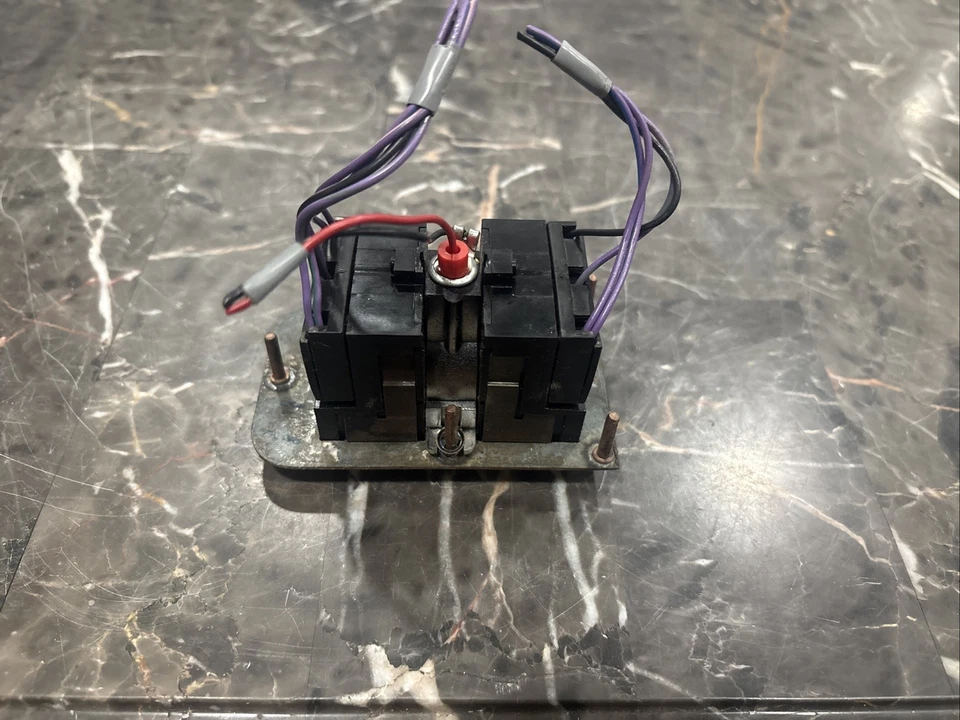84-91 Jaguar XJS HE Series 2 Dash Map & Interior Light Switch Set w/ Bezel OEM - Image 3 of 3