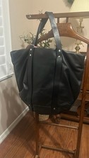 Borsa a tracolla Clarks in pelle nera molto grande tracolla larga