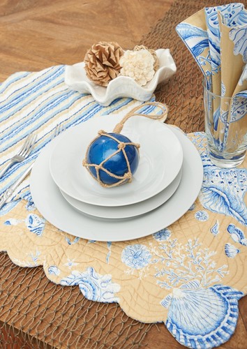 Taupe Shells Round Single Placemat Quilted Coastal Beach Top Linens, 17" - Picture 4 of 4
