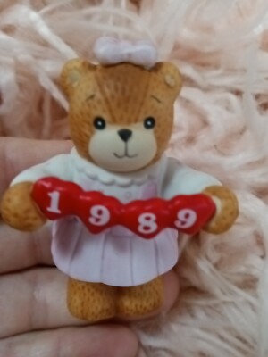 Enesco Lucy And Me 1989 Valentine Bear Vintage Keepsake Lucy Rigg Figurine