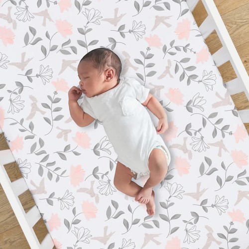 L&I - Petals Gray/Pink Cotton Sateen Floral 3-Piece Girl Baby Crib Bedding Set - Picture 9 of 10