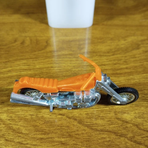 Hot Wheels Vintage RRRumblers Road Hog Orange USA 1971 Redline Era Motorcycle