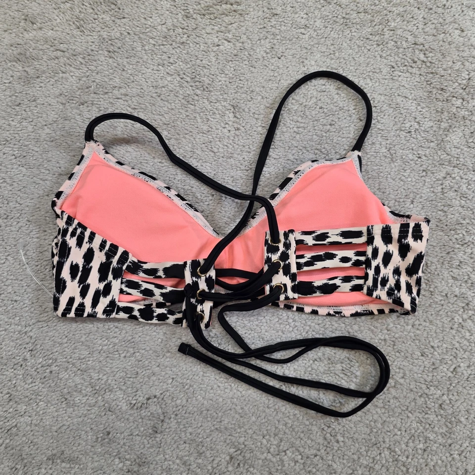 Top de bikini Xhilaration estampado de leopardo almohadillas extraíbles natación tiras medianas Foto 2 de 4